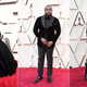 Illustration for article titled Oh Wow, Its Every Gown and Tux On the Oscars Red Carpet!